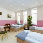 Downtown Family Apartments Shopping Street Polwiejska By Renters