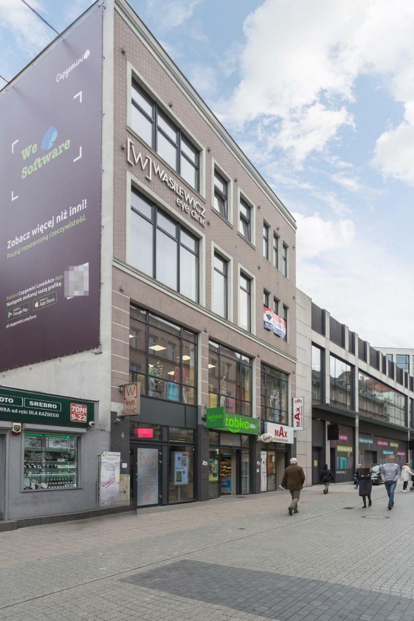 Downtown Family Shopping Street Polwiejska By Renters